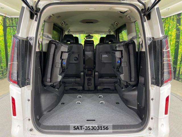 Nissan SERENA 2023-07 6753211-9