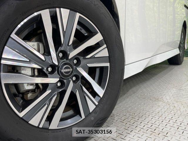 Nissan SERENA 2023-07 6753211-12