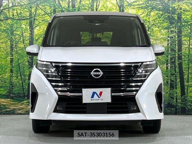 Nissan SERENA 2023-07 6753211-13