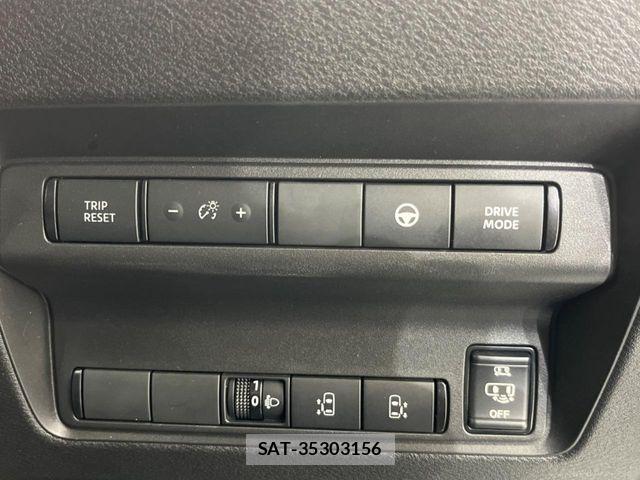 Nissan SERENA 2023-07 6753211-5