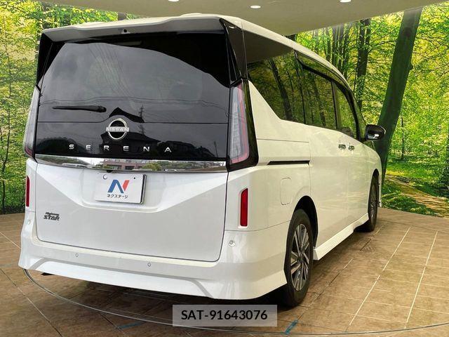 Nissan SERENA 2023-03 6791471-17