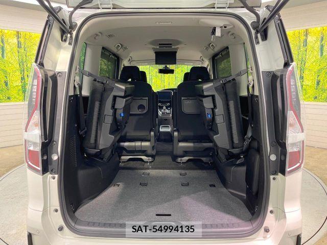 Nissan SERENA 2021-09 6817120-10