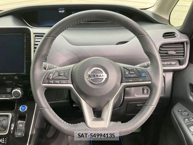 Nissan SERENA 2021-09 6817120-11