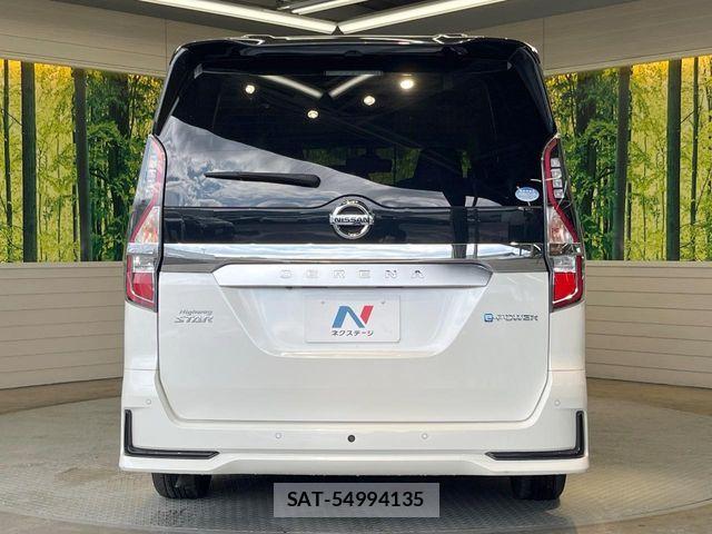 Nissan SERENA 2021-09 6817120-15