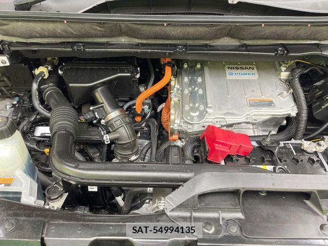 Nissan SERENA 2021-09 6817120-17