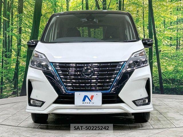 Nissan SERENA 2021-03 6817110-14