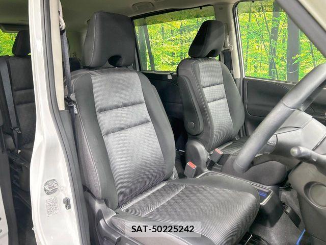Nissan SERENA 2021-03 6817110-7