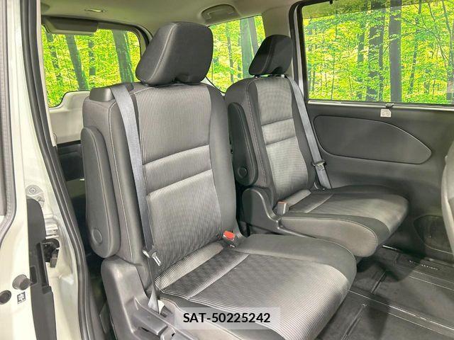 Nissan SERENA 2021-03 6817110-8