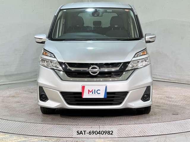 Nissan SERENA 2016-10 6817149-2