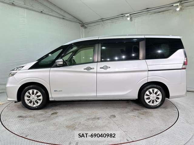 Nissan SERENA 2016-10 6817149-7