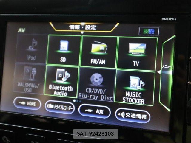 Nissan SERENA 2018-06 6817135-19