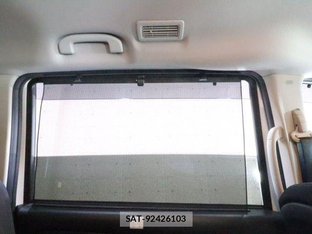 Nissan SERENA 2018-06 6817135-5