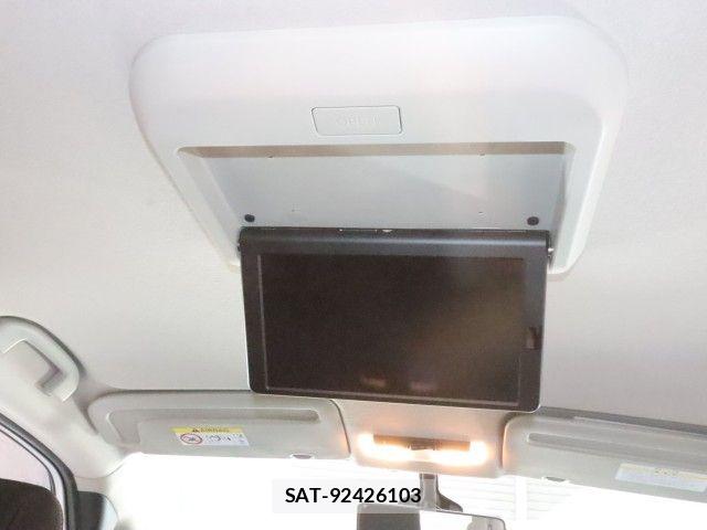 Nissan SERENA 2018-06 6817135-6