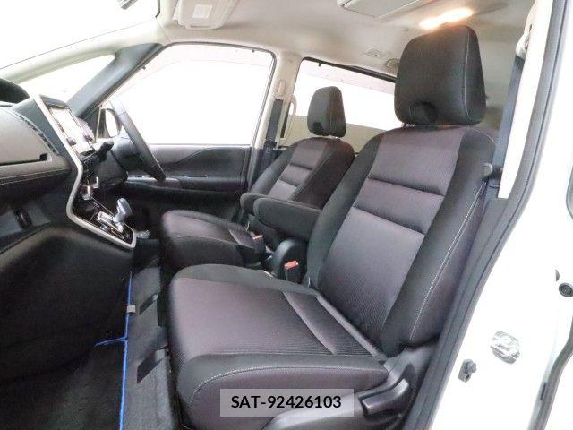 Nissan SERENA 2018-06 6817135-7