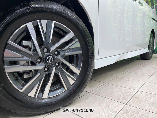 Nissan SERENA 2023-05 6817087-13