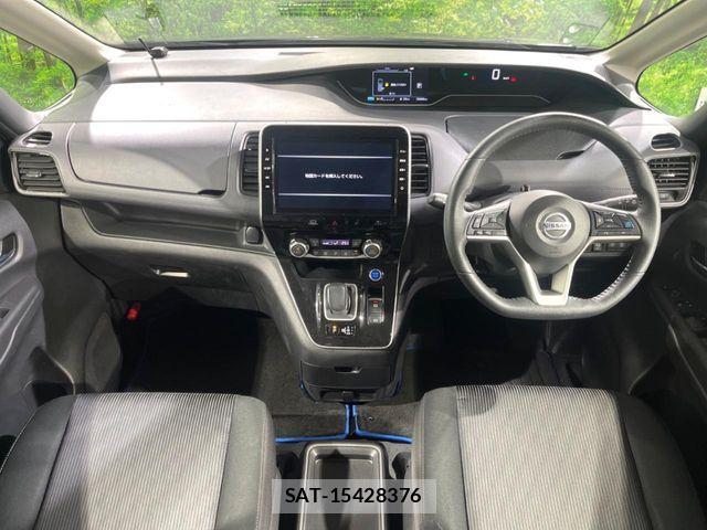 Nissan SERENA 2022-09 6817117-1
