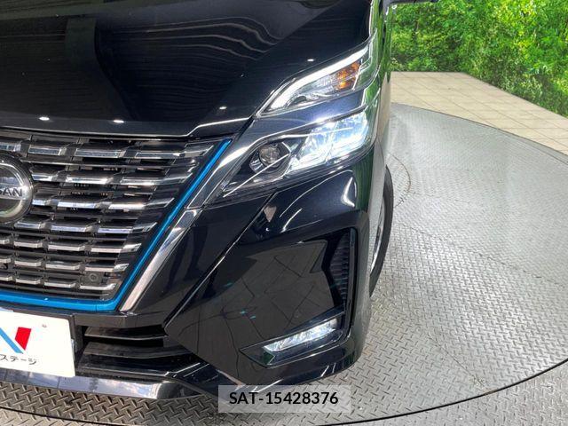Nissan SERENA 2022-09 6817117-8