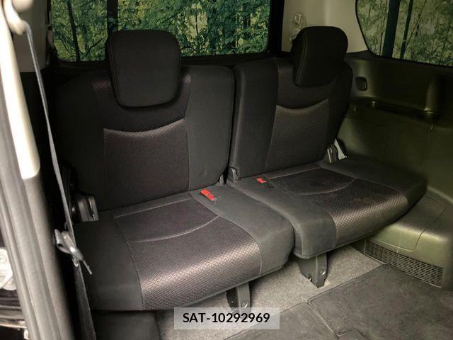 Nissan SERENA 2012-08 6817153-9