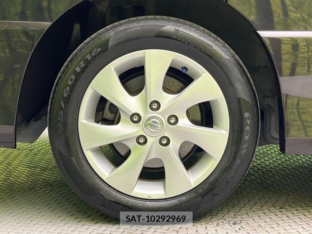 Nissan SERENA 2012-08 6817153-13