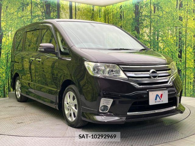 Nissan SERENA 2012-08 6817153-16