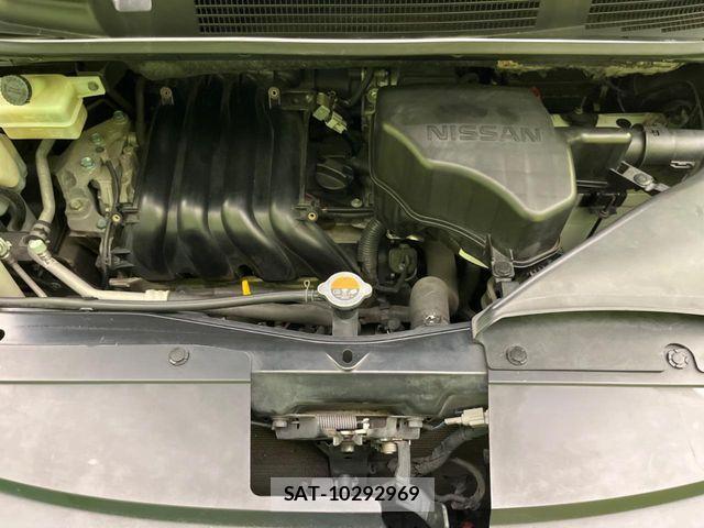 Nissan SERENA 2012-08 6817153-18