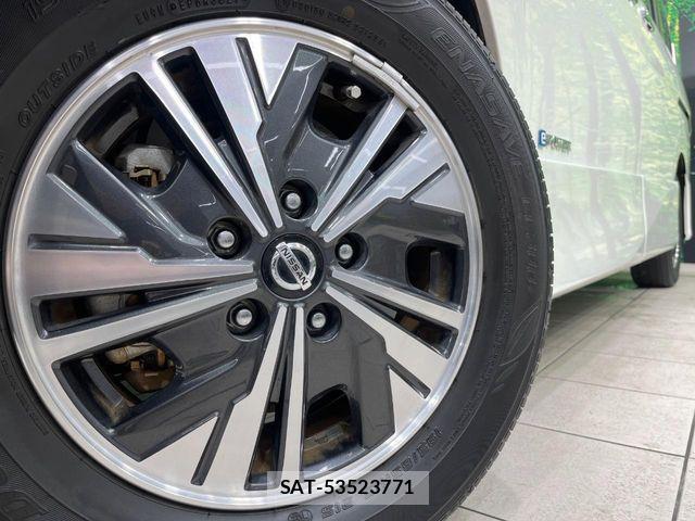 Nissan SERENA 2021-10 6821599-14