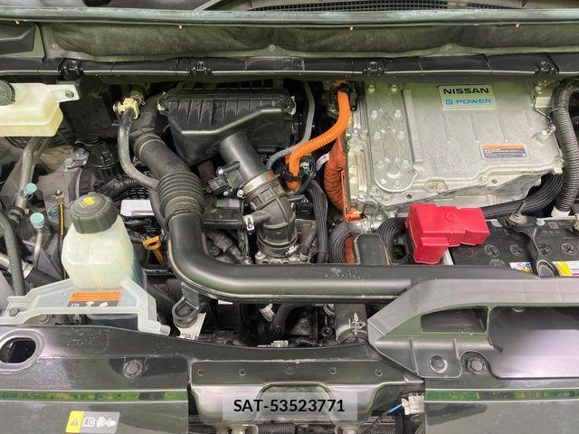 Nissan SERENA 2021-10 6821599-18