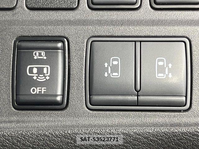 Nissan SERENA 2021-10 6821599-7