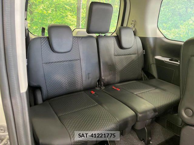 Nissan SERENA 2021-09 6817103-9