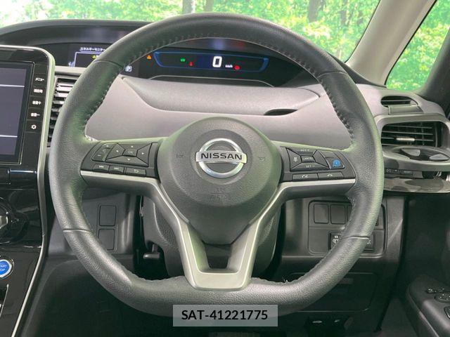 Nissan SERENA 2021-09 6817103-11