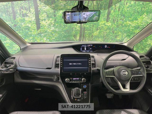 Nissan SERENA 2021-09 6817103-1