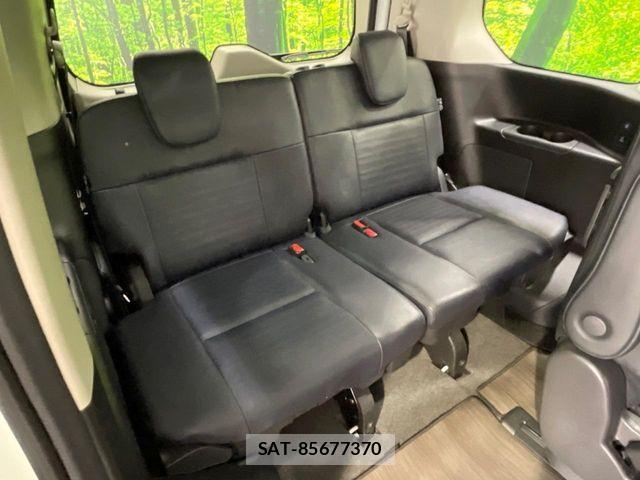 Nissan SERENA 2023-10 6817095-9