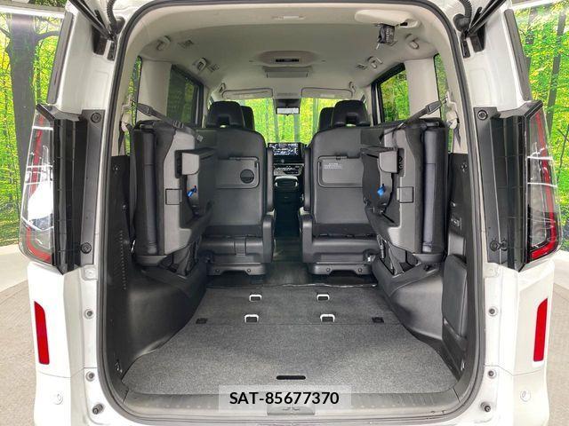 Nissan SERENA 2023-10 6817095-10