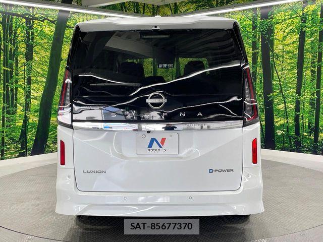 Nissan SERENA 2023-10 6817095-15