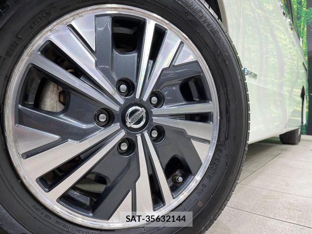 Nissan SERENA 2019-08 6817119-15