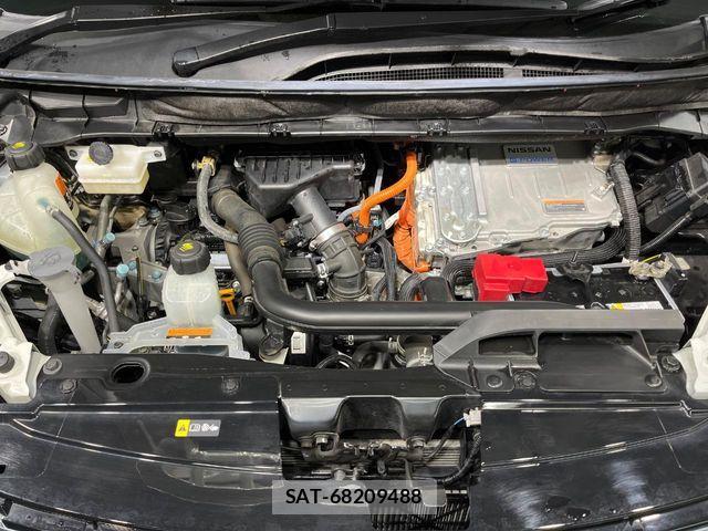 Nissan SERENA 2022-03 6817109-18