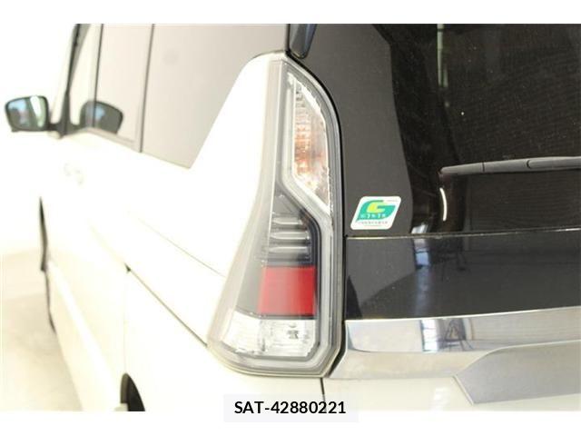 Nissan SERENA 2019-07 6817147-20
