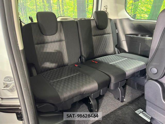 Nissan SERENA 2021-07 6817131-9