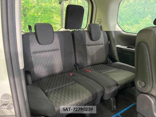 Nissan SERENA 2021-09 6817132-9