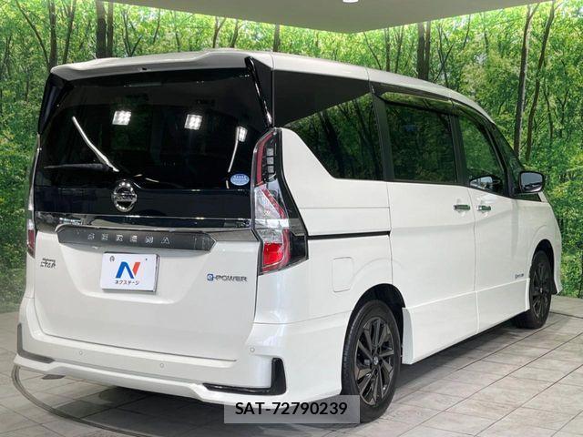 Nissan SERENA 2021-09 6817132-17