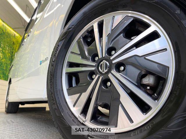Nissan SERENA 2022-11 6817108-12
