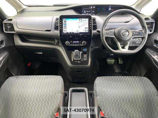 Nissan SERENA 2022-11 6817108-1