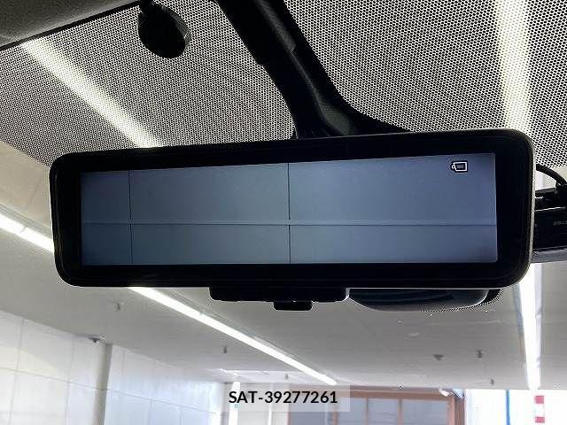 Nissan SERENA 2018-07 6817136-9