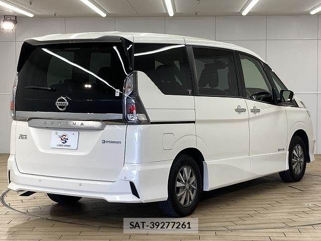 Nissan SERENA 2018-07 6817136-16
