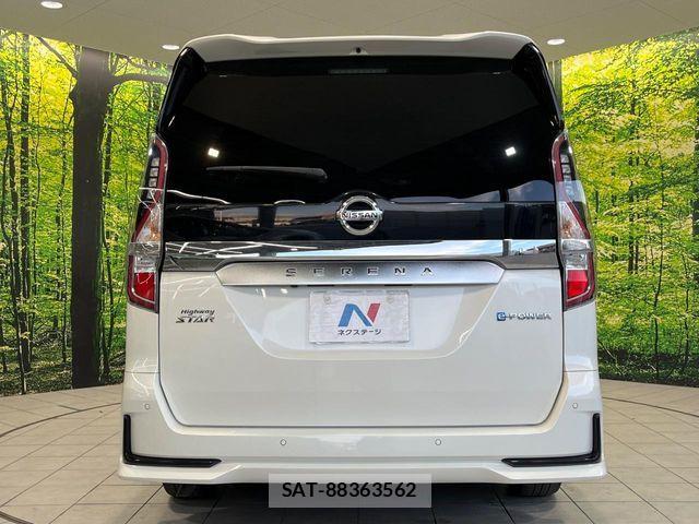 Nissan SERENA 2023-01 6817116-14
