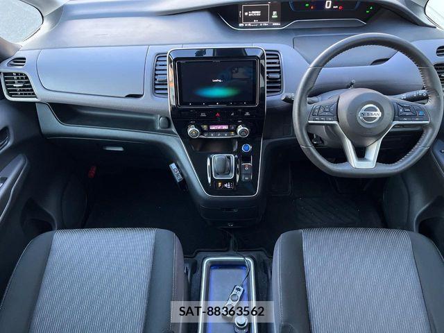 Nissan SERENA 2023-01 6817116-1
