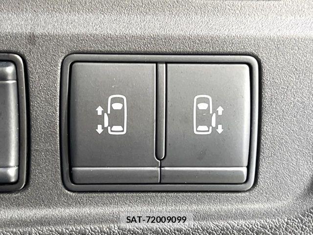 Nissan SERENA 2020-02 6817133-2