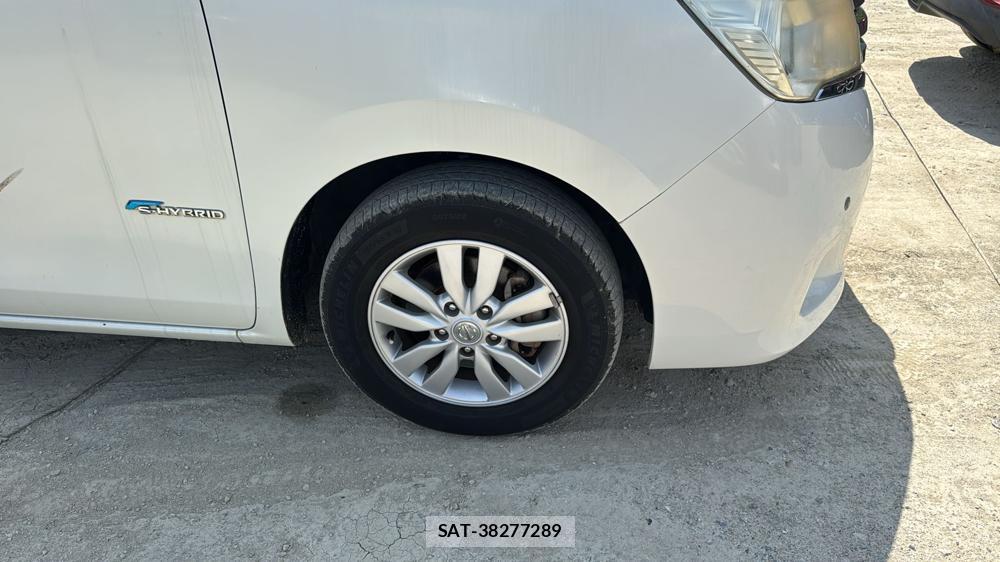 Nissan SERENA 2012-08 6681861-21