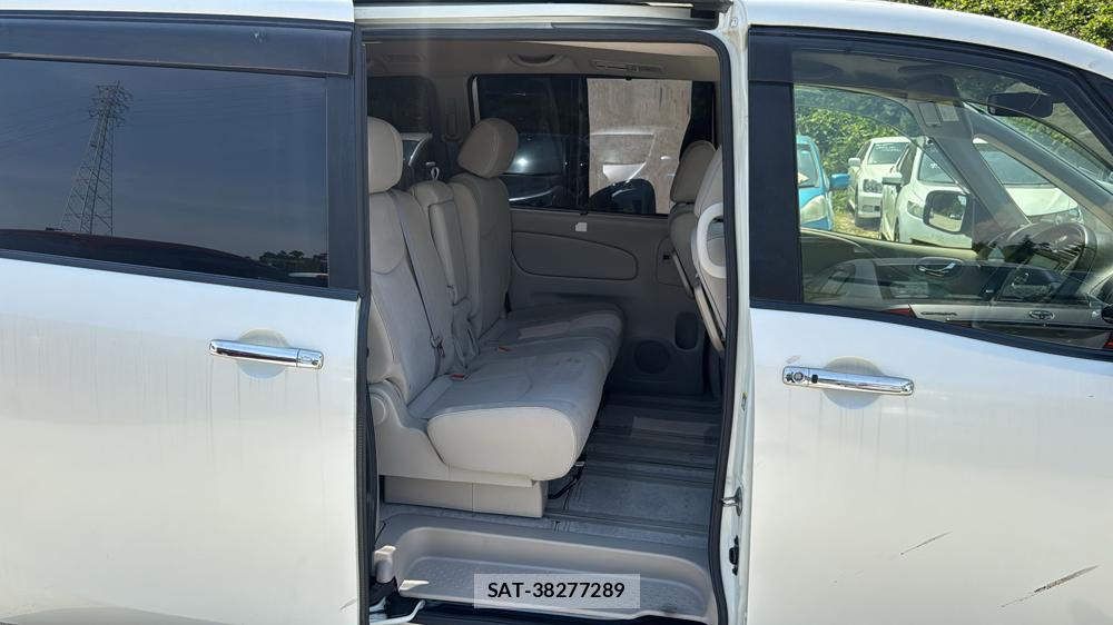 Nissan SERENA 2012-08 6681861-8