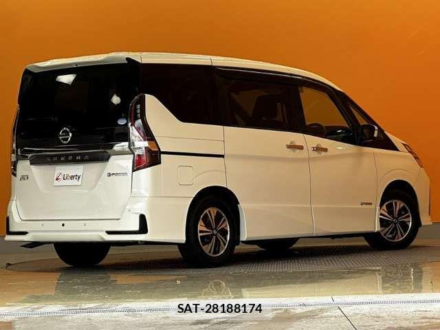 Nissan SERENA 2021-08 6912392-10